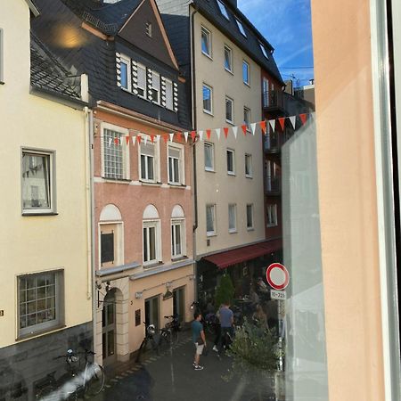 Ferienwohnung Zentral An Der Moselpromenade Zell an der Mosel Exterior foto