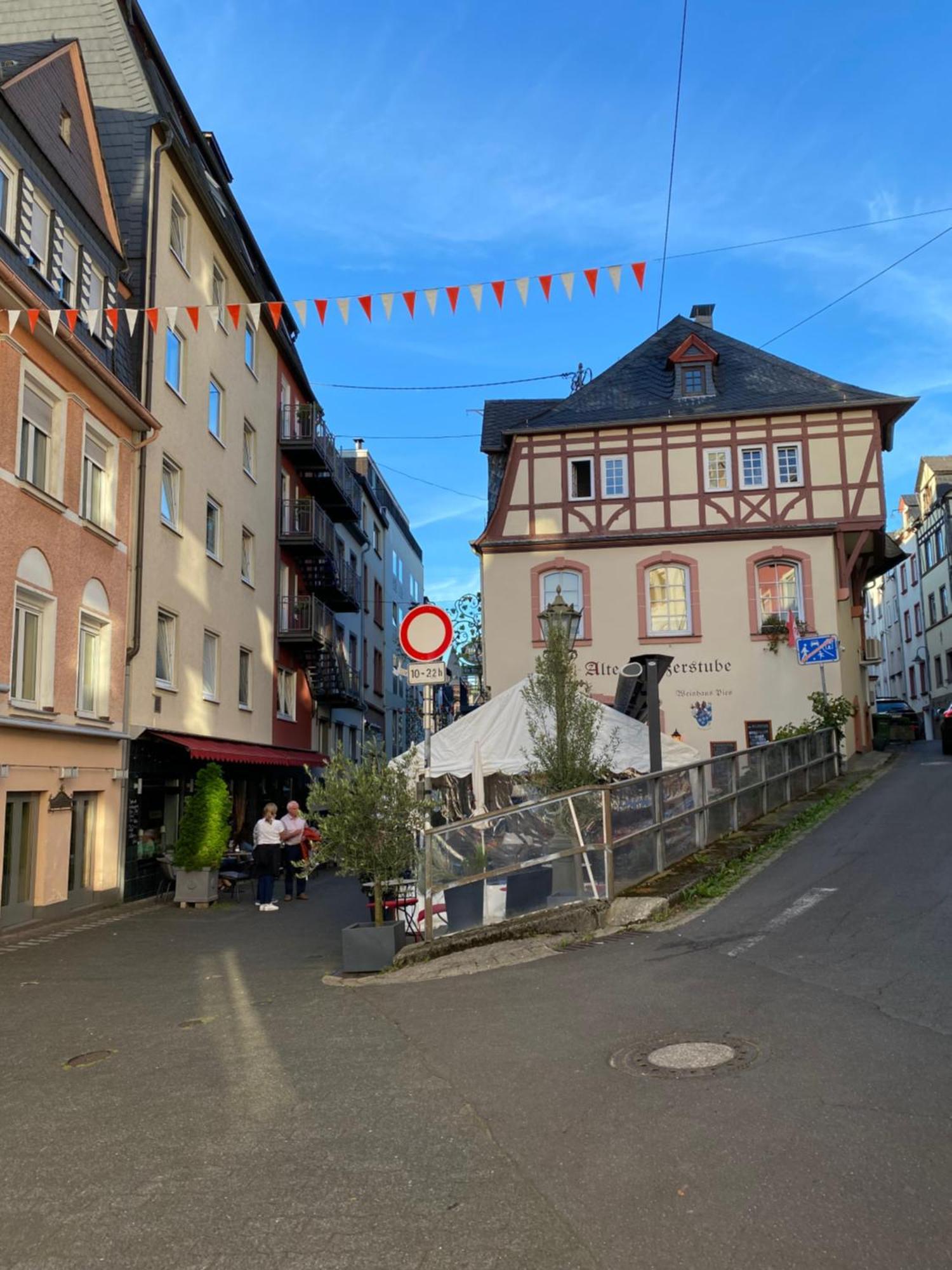 Ferienwohnung Zentral An Der Moselpromenade Zell an der Mosel Exterior foto