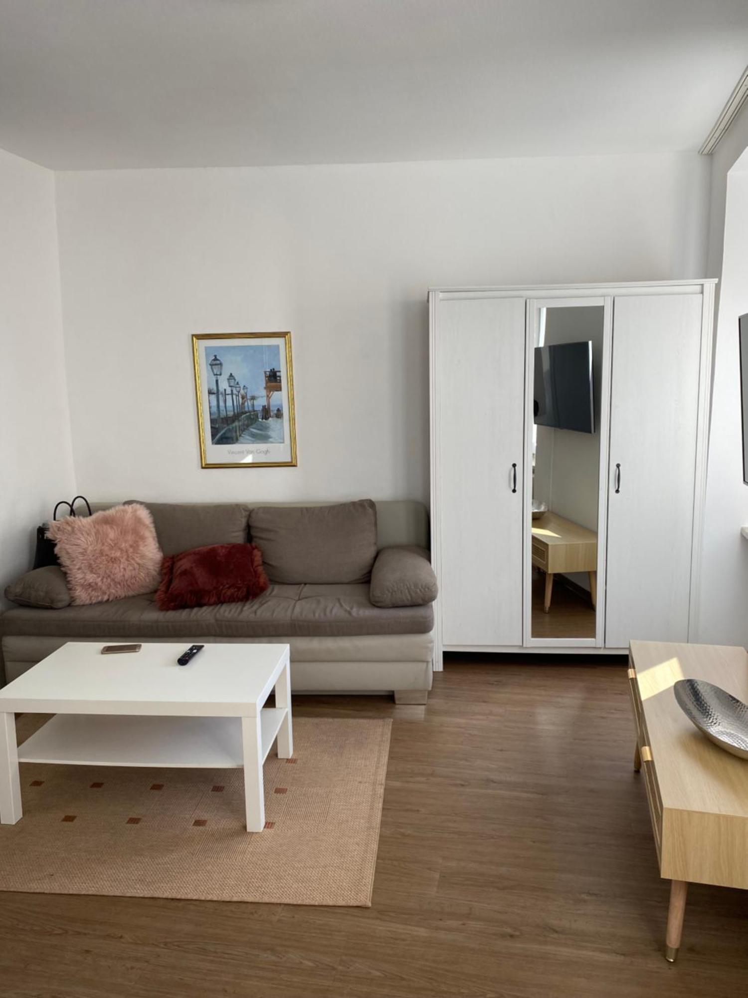 Ferienwohnung Zentral An Der Moselpromenade Zell an der Mosel Exterior foto