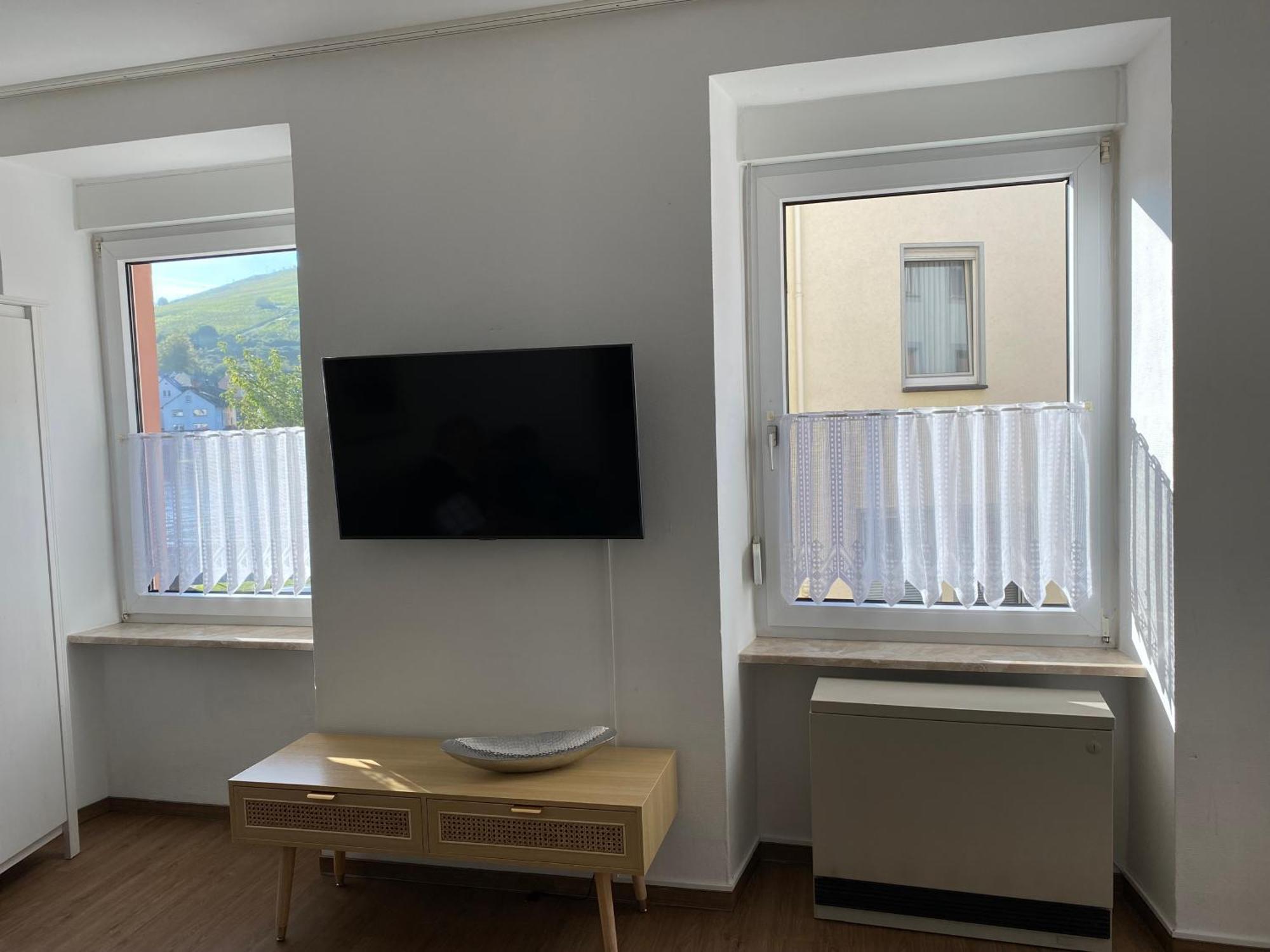 Ferienwohnung Zentral An Der Moselpromenade Zell an der Mosel Exterior foto